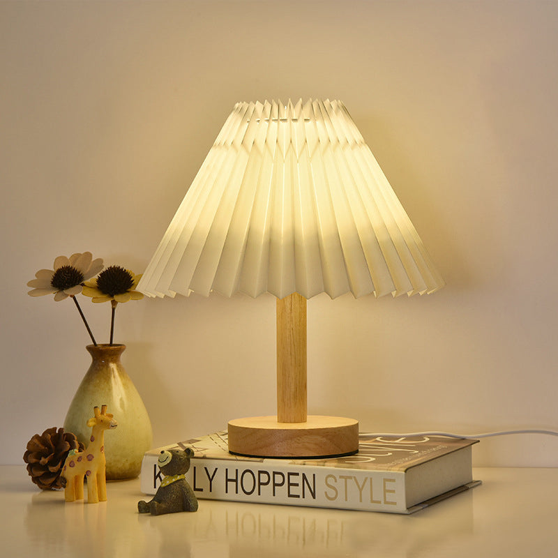 Pleated Table Lamp