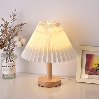 Pleated Table Lamp