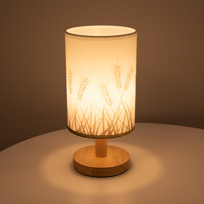 Wheat Linen Fabric Shade Classic Table Lamp